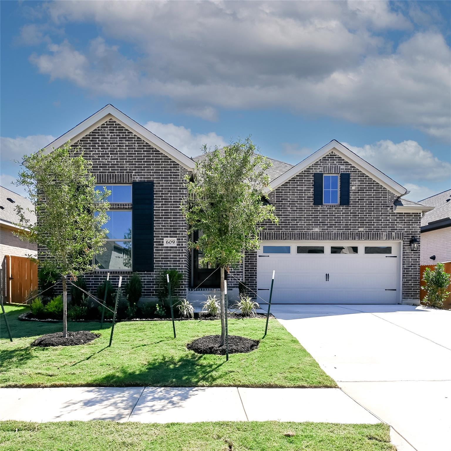 609 Bay Breeze DR — photo 3