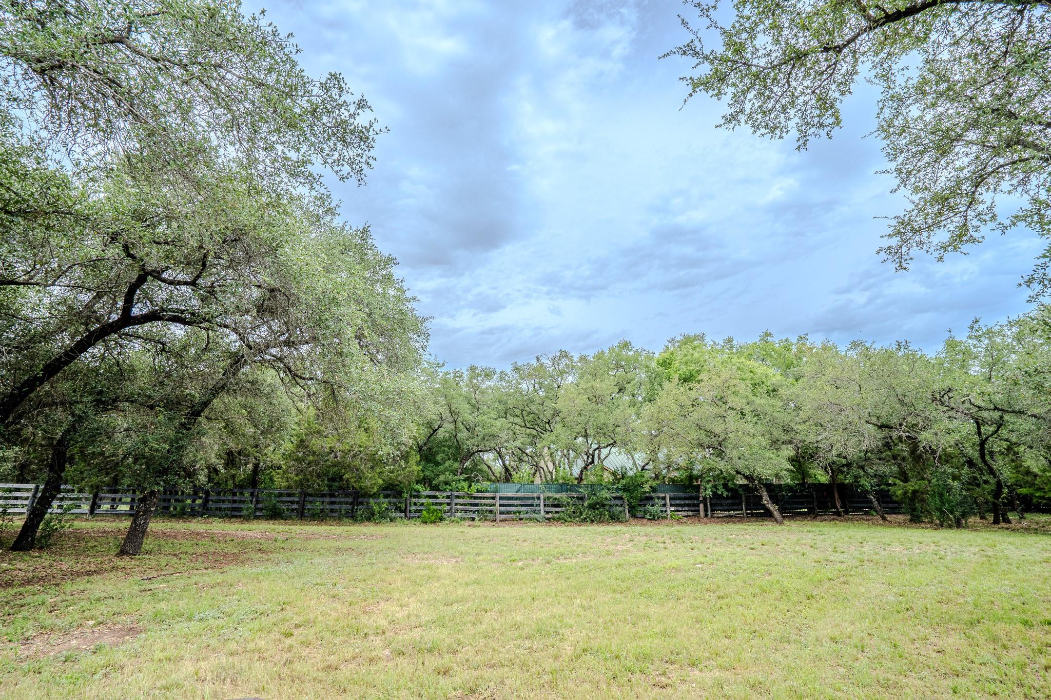 2320 Kellie Brooke RD — photo 4