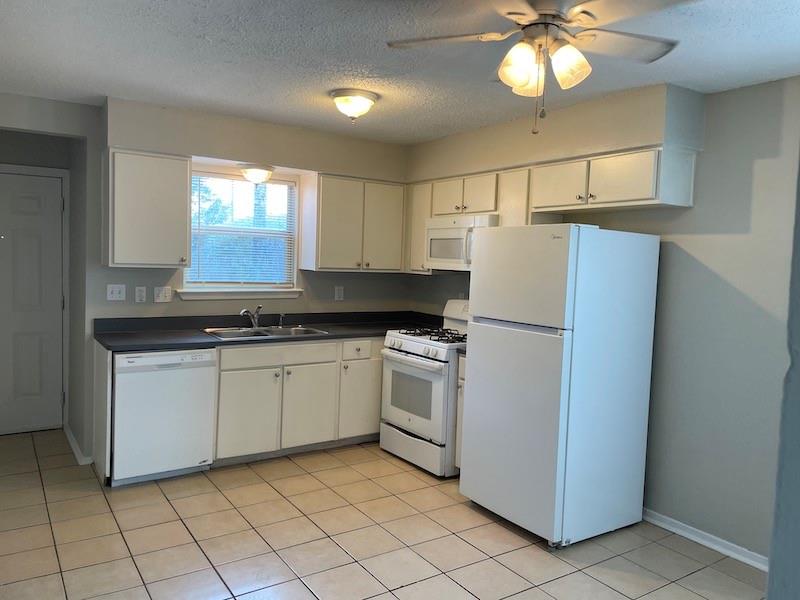 8401 Colony Loop DR #D — photo 4