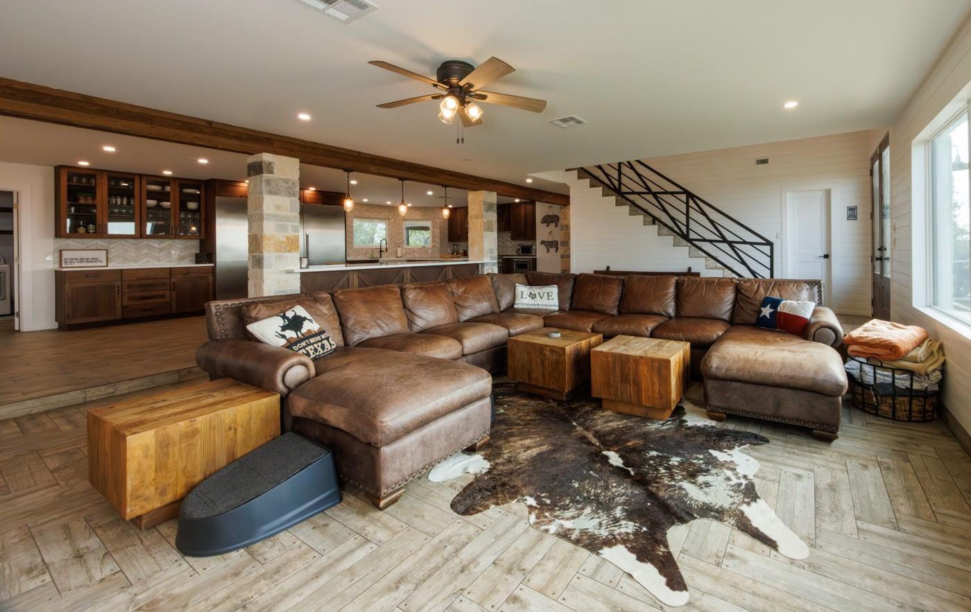 187 Cedar Creek DR — photo 3