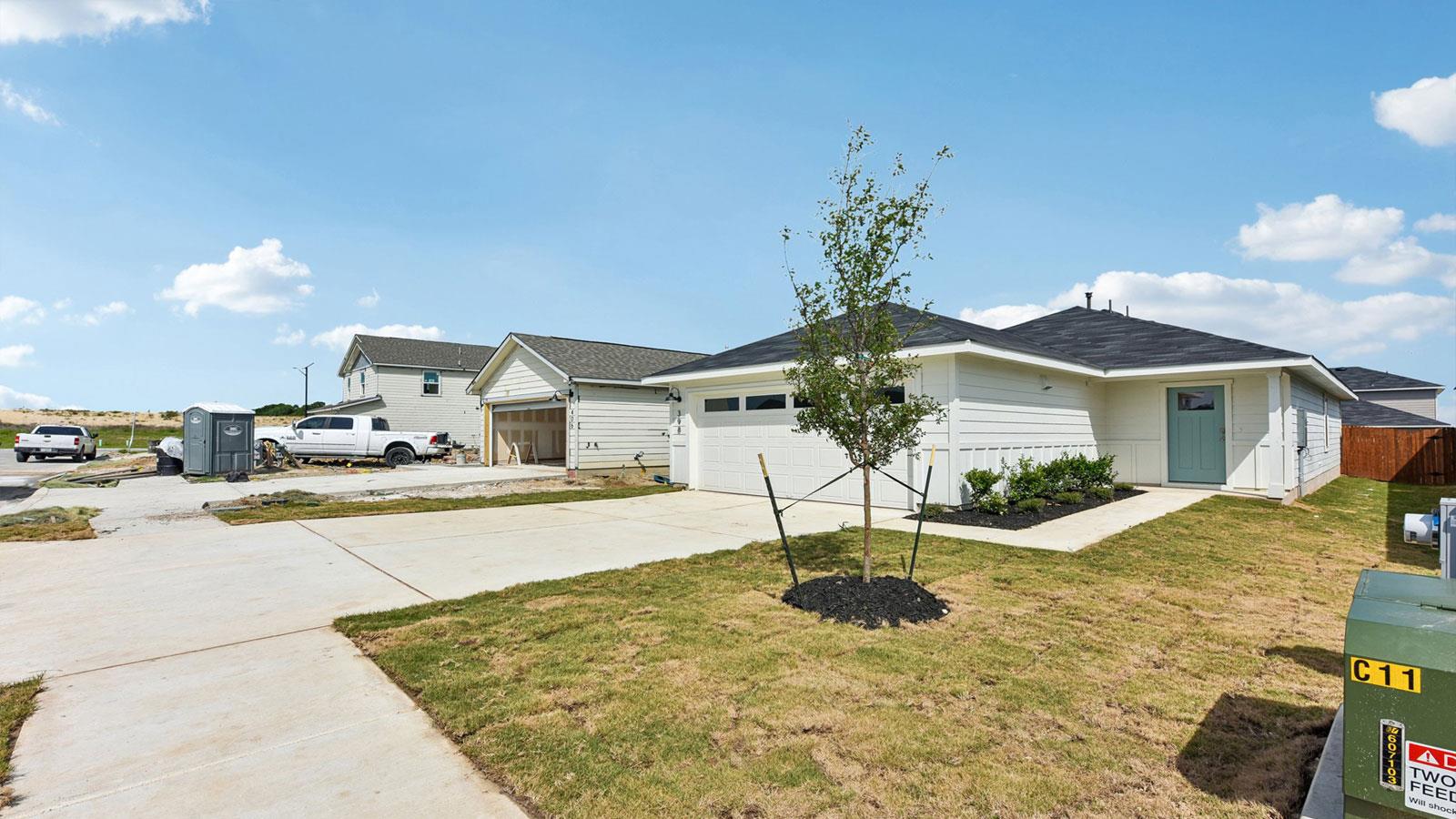 398 Ebbsfleet DR — photo 5