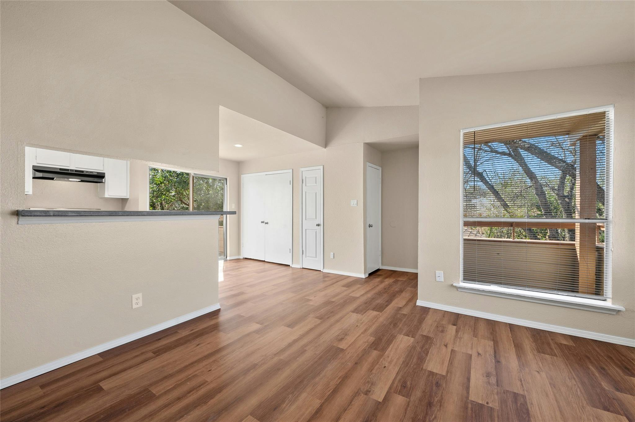 7111 Highway 290 — photo 4
