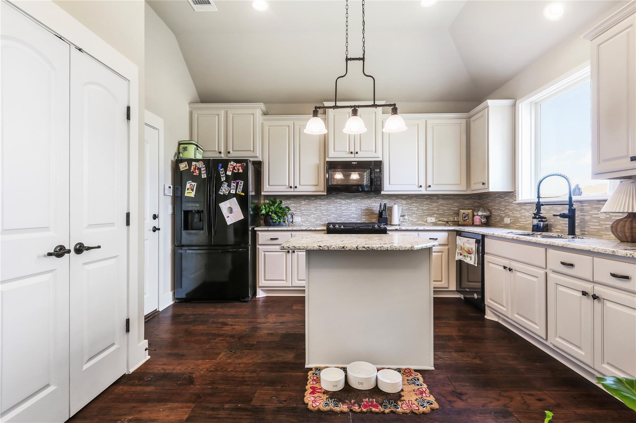 9407 McKnight LOOP #9 — photo 4