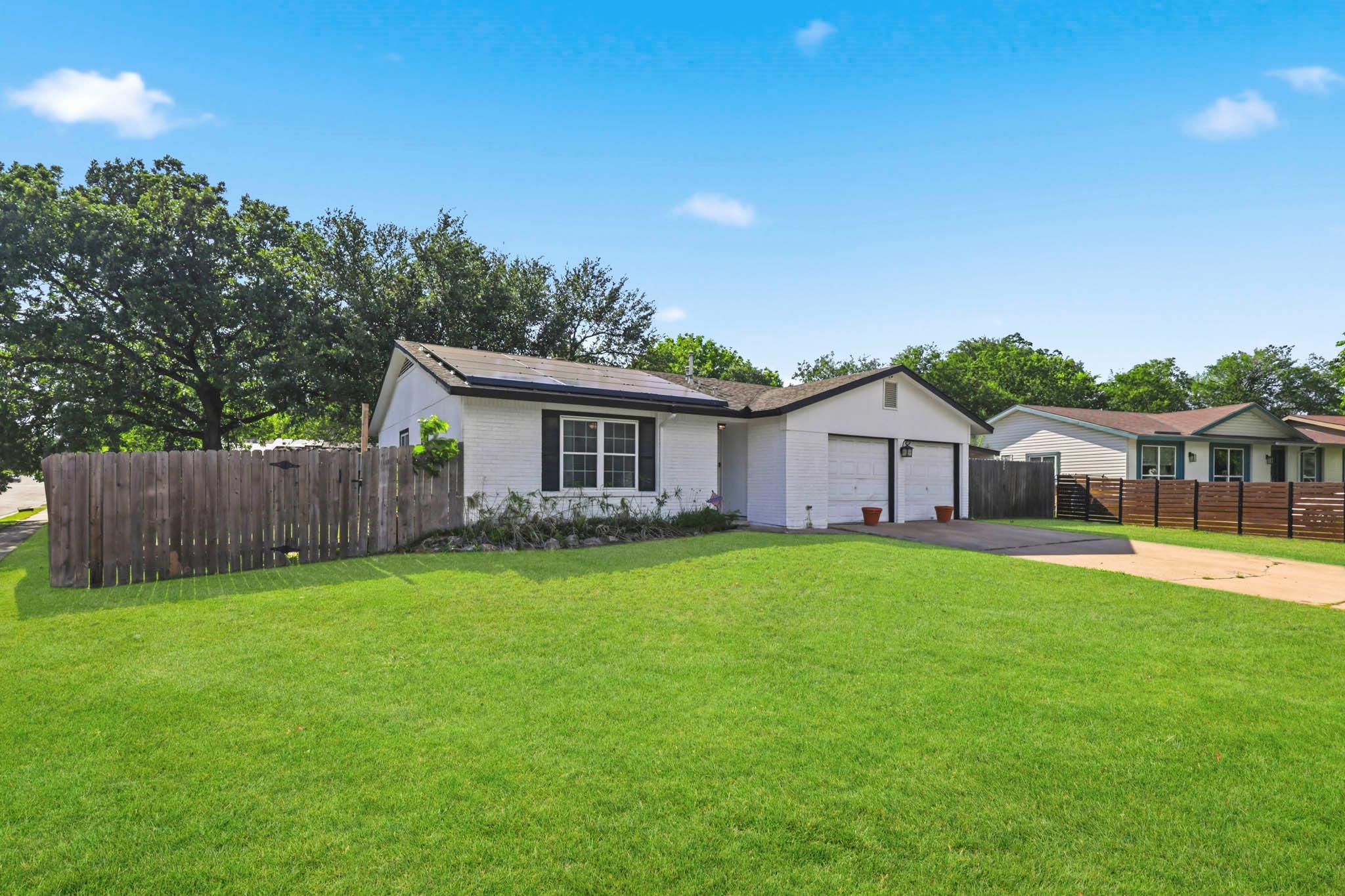 7106 Moat CV — photo 3