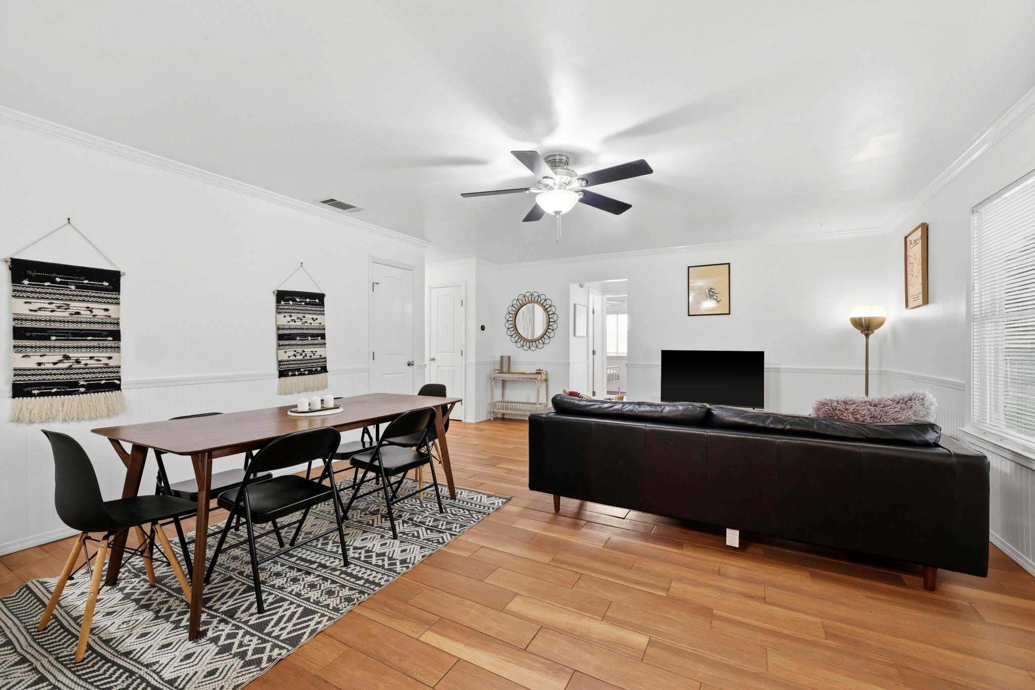 7106 Moat CV — photo 4