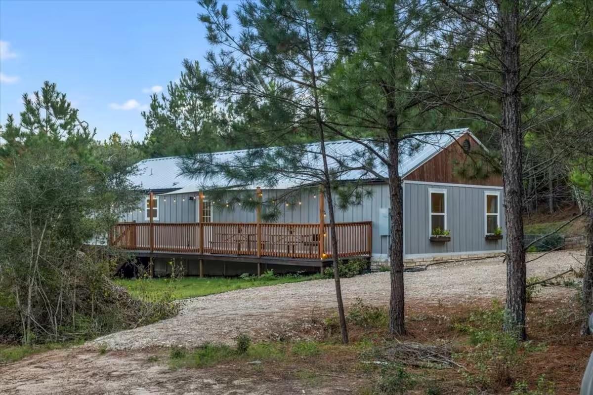 201 Winfield Thicket RD — photo 4