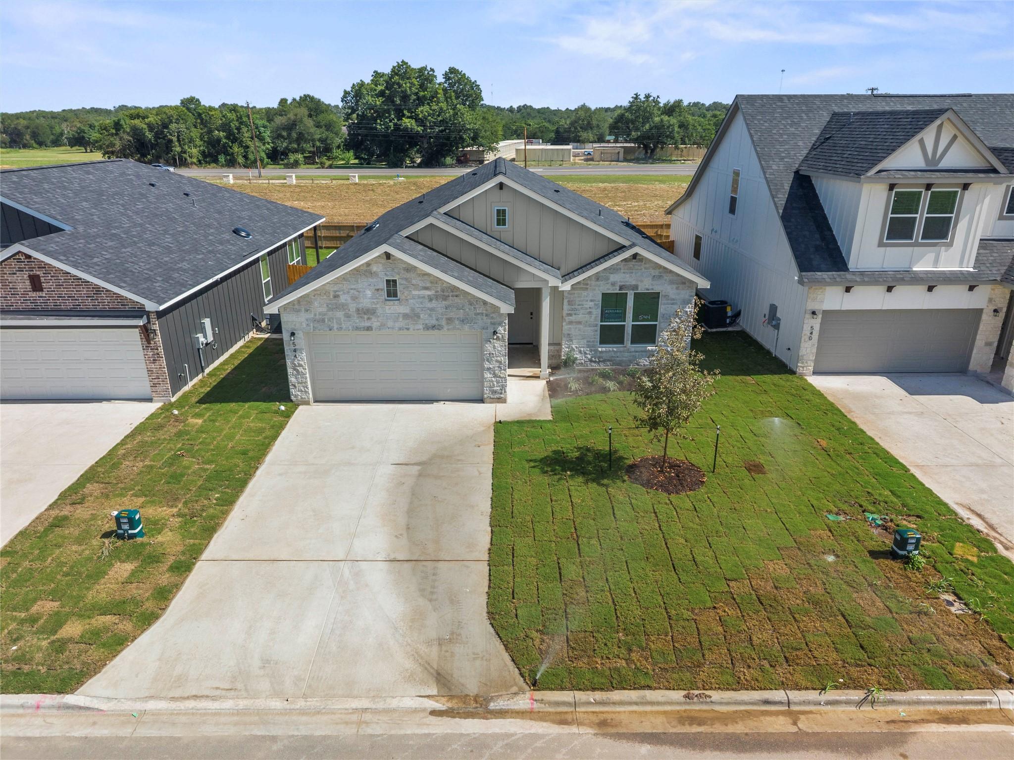 544 Gus LOOP — photo 4