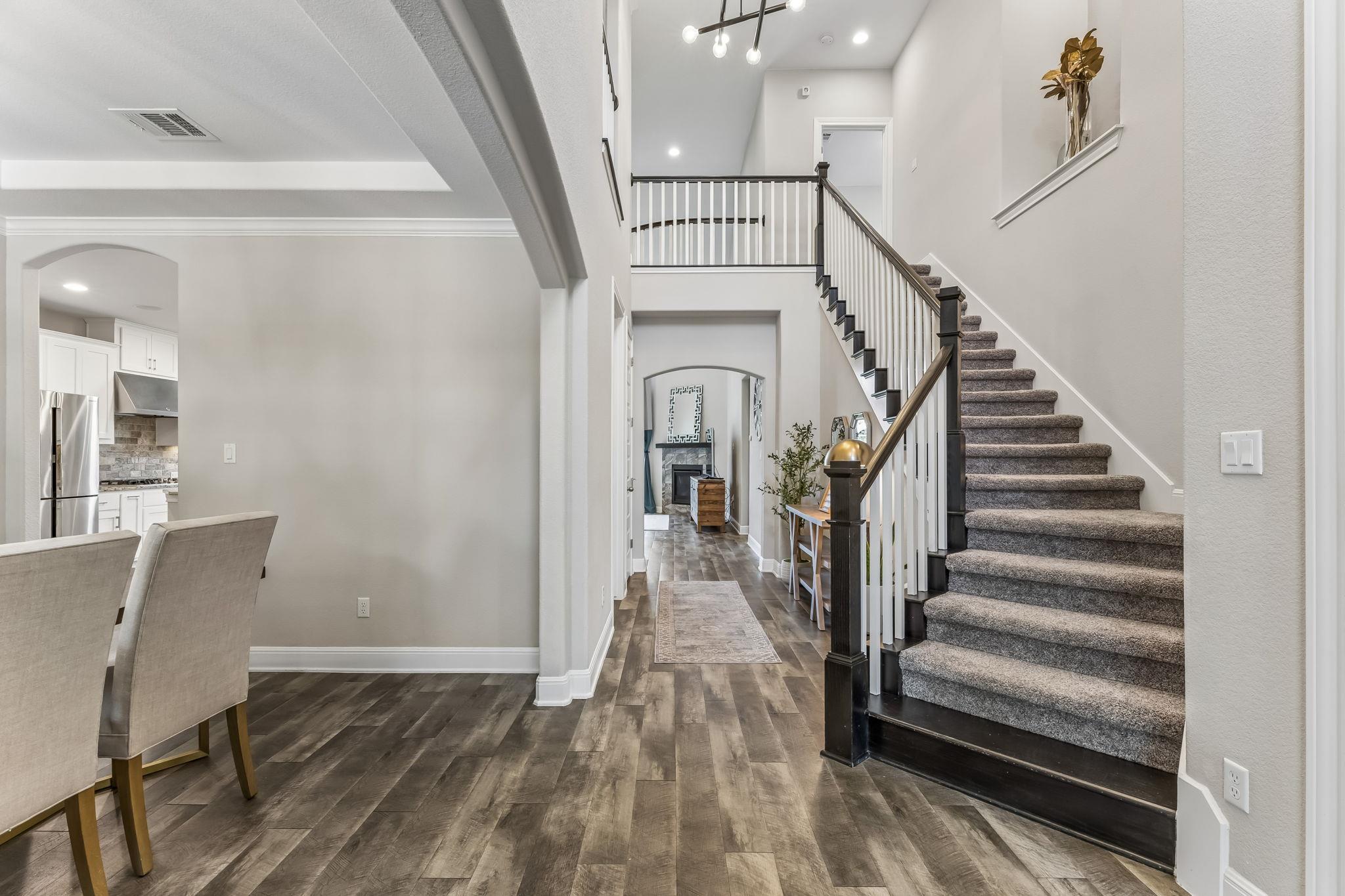441 Jacksdaw DR — photo 4