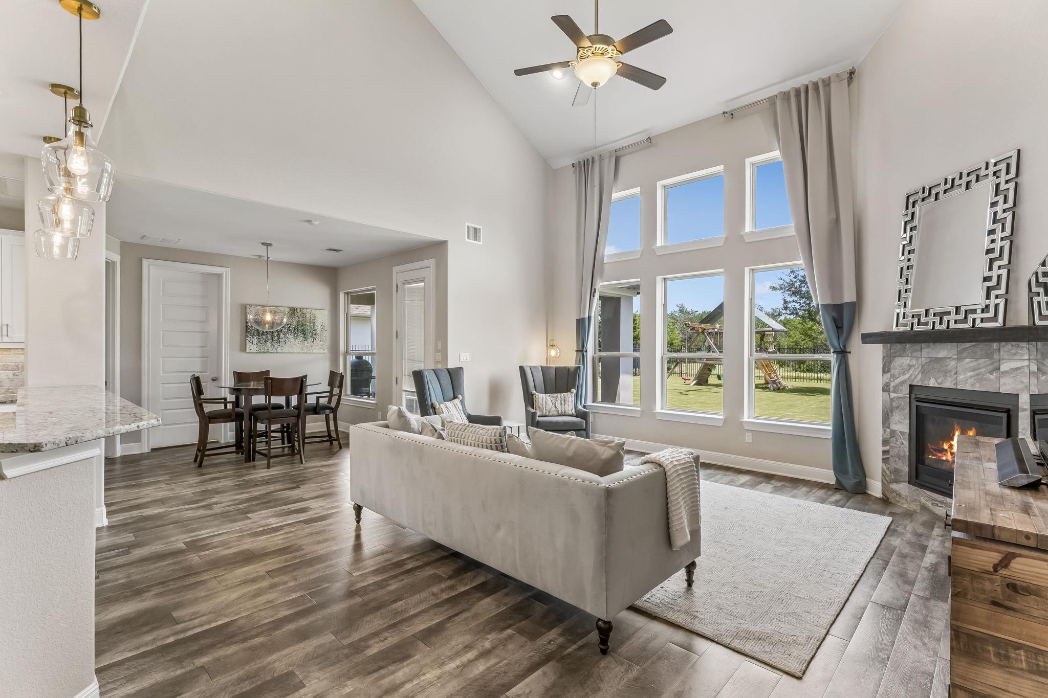 441 Jacksdaw DR — photo 5