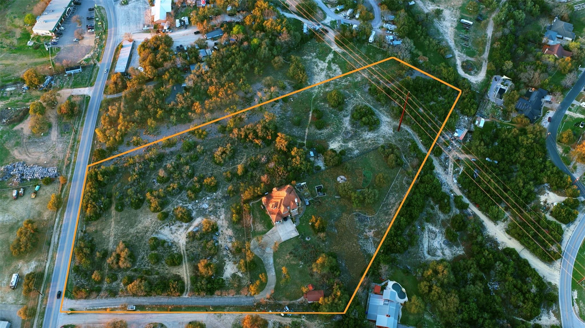 4801 Hudson Bend RD — photo 4