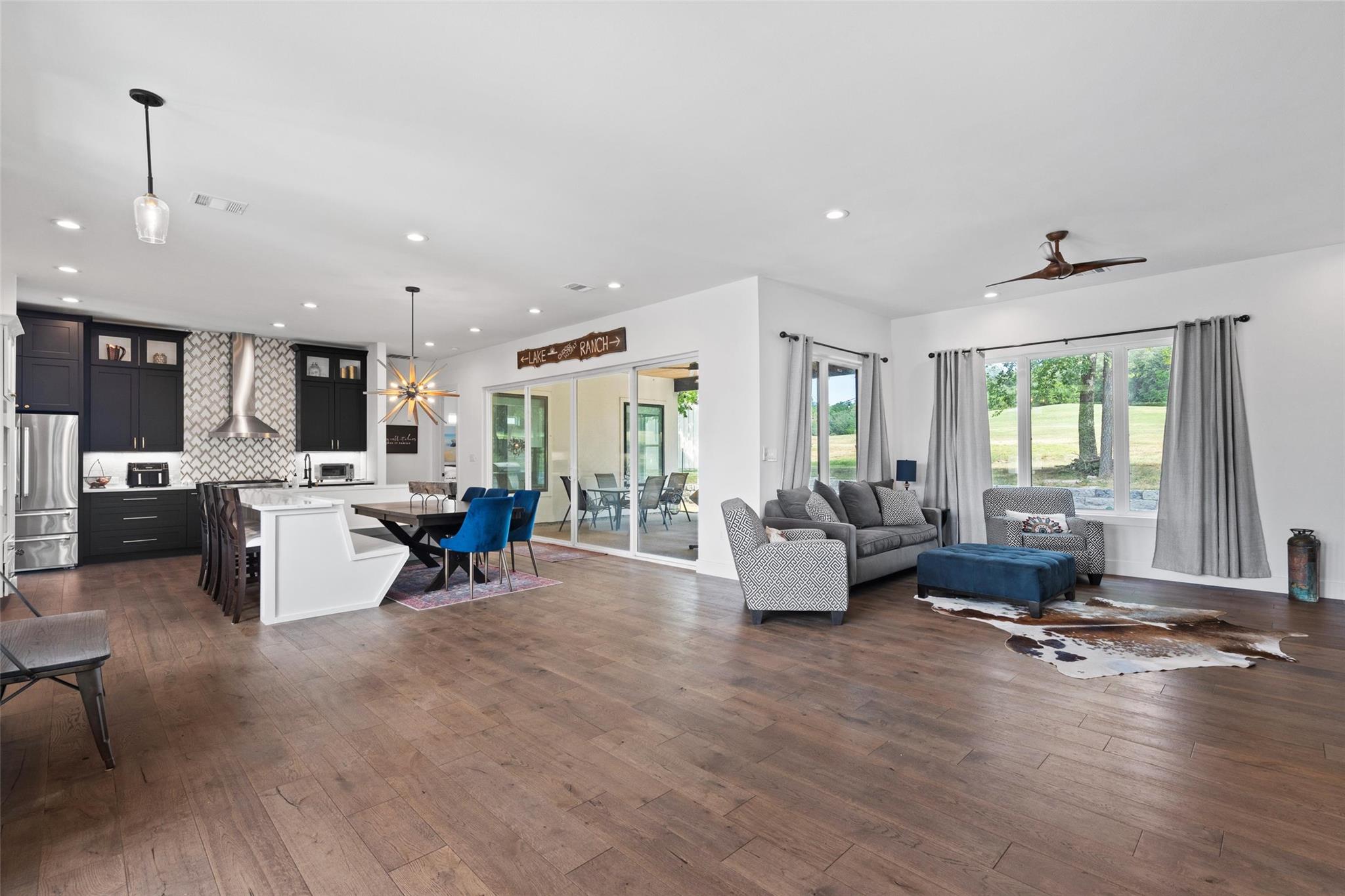 418 Venture BLVD — photo 4