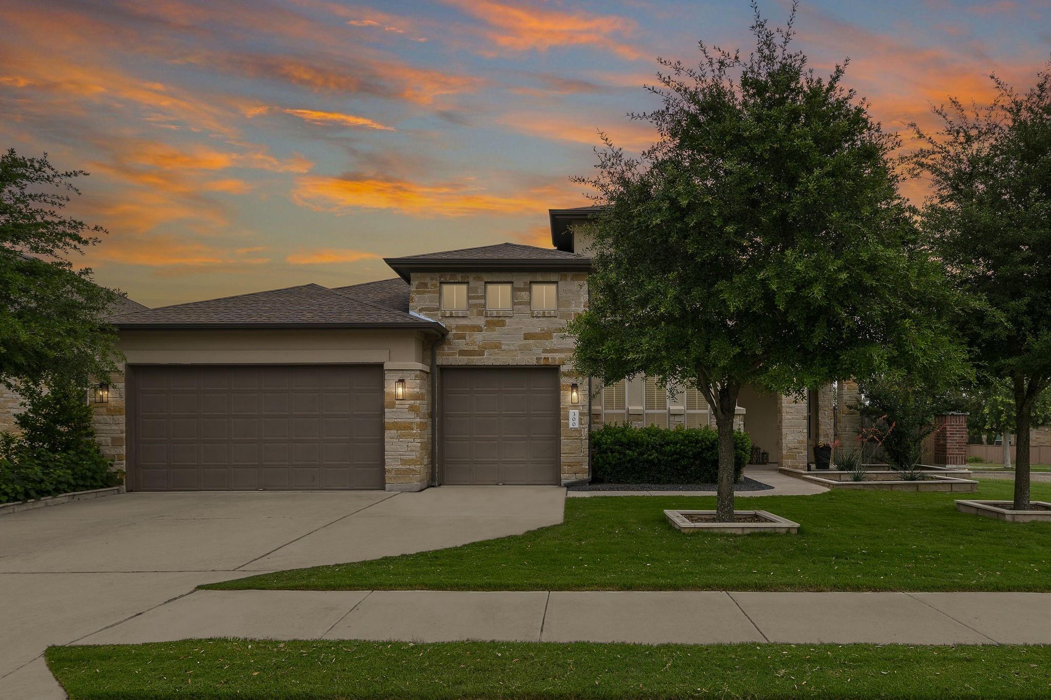 300 Blue Agave LN — photo 3