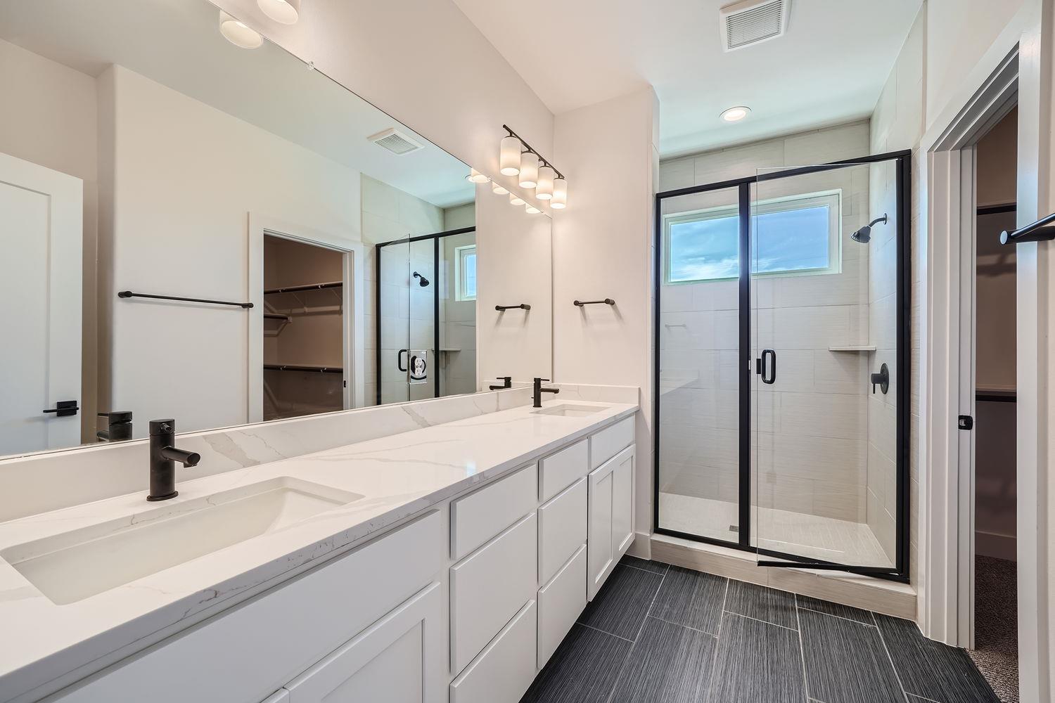1531 Red Bud LN #33 — photo 4