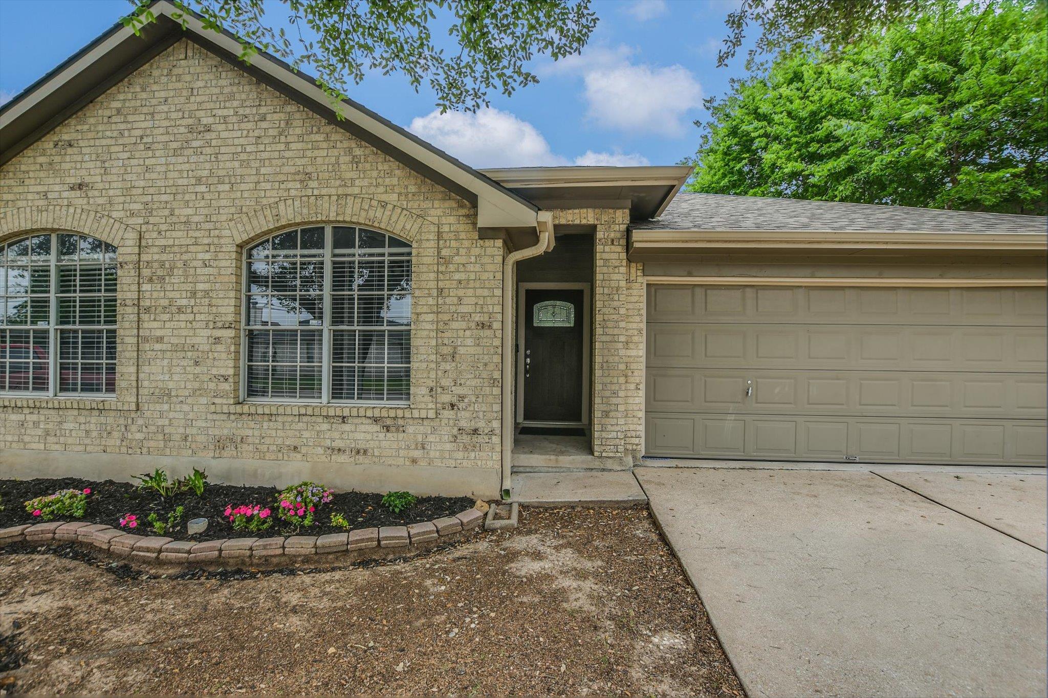 2307 Logan DR — photo 3