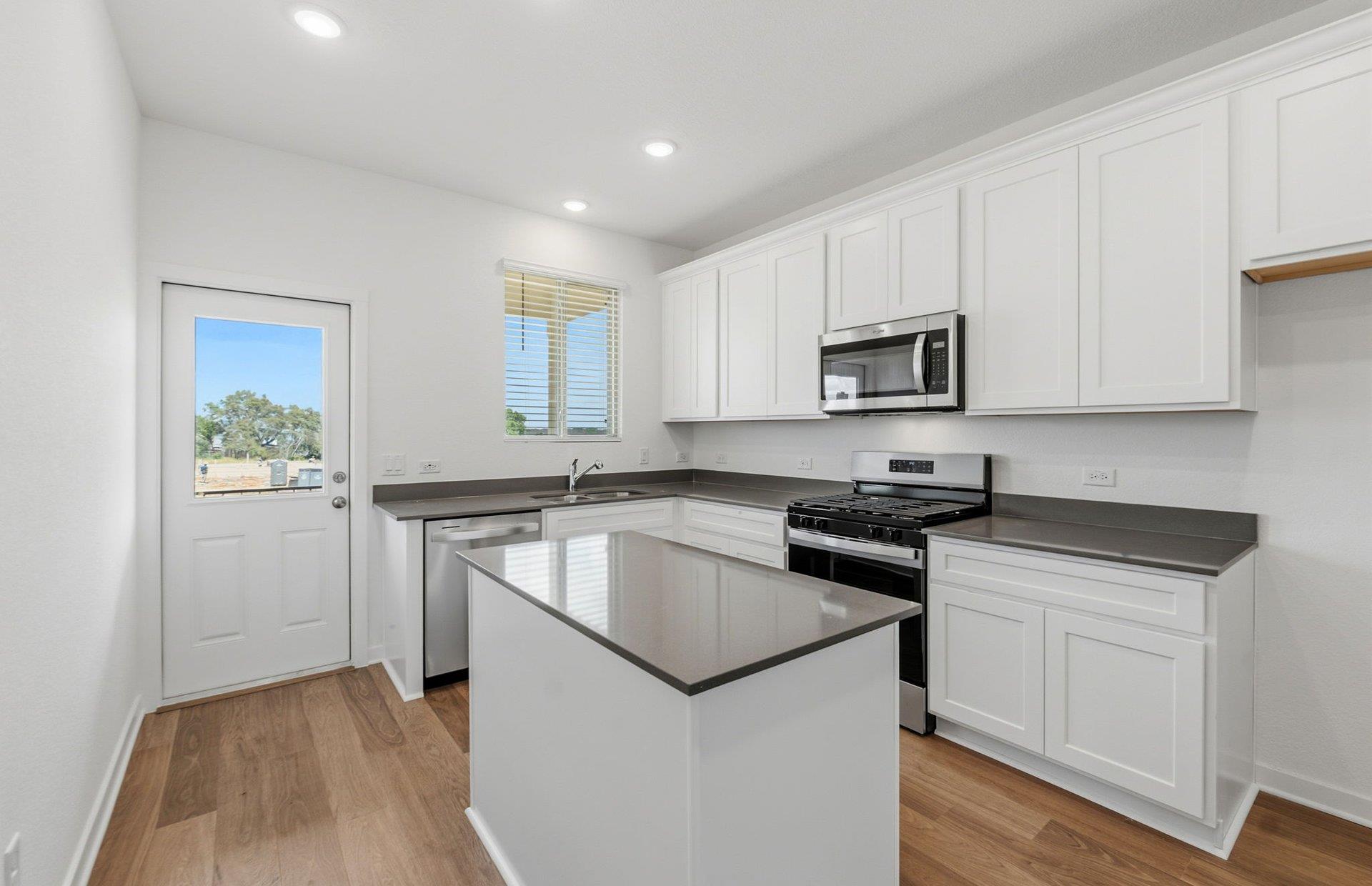 108 Blackfoot Daisy PATH — photo 3