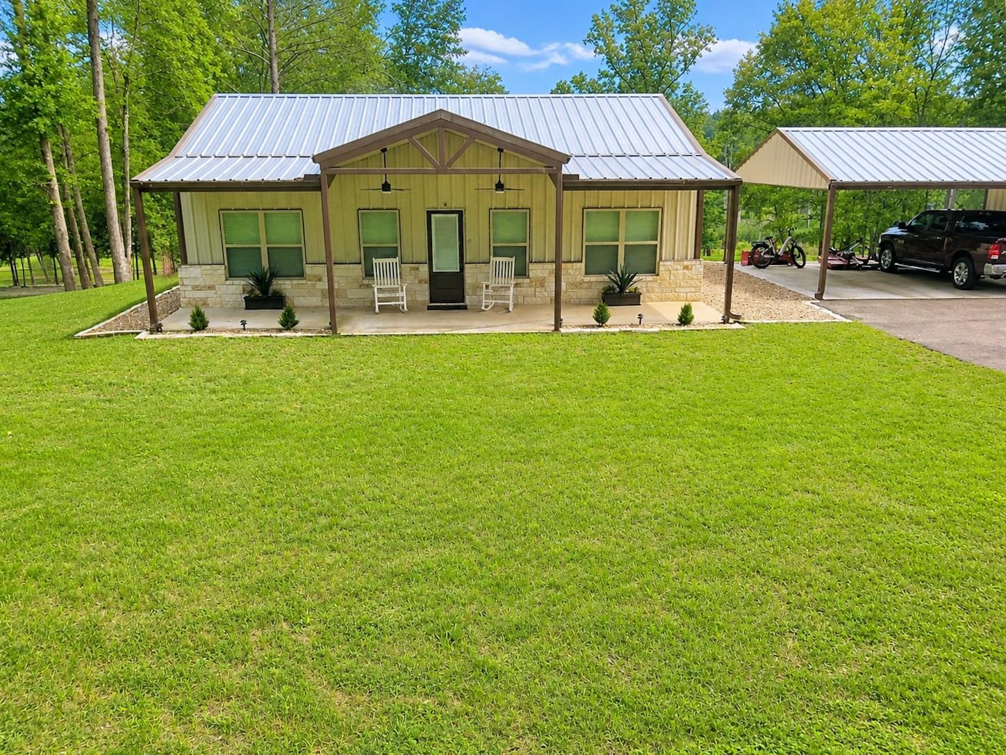 1386 Private Rd 1313 — photo 3