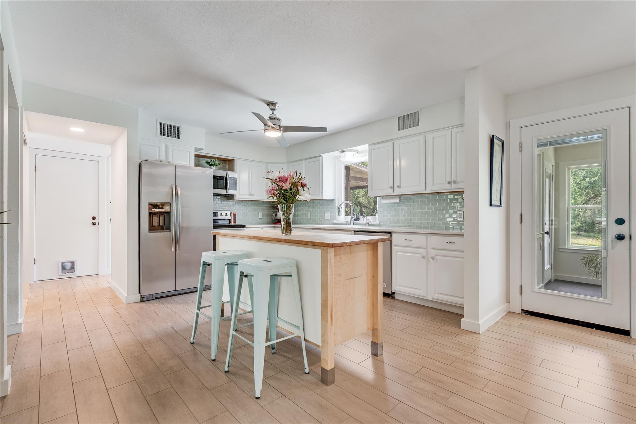 10133 Oliver DR — photo 5