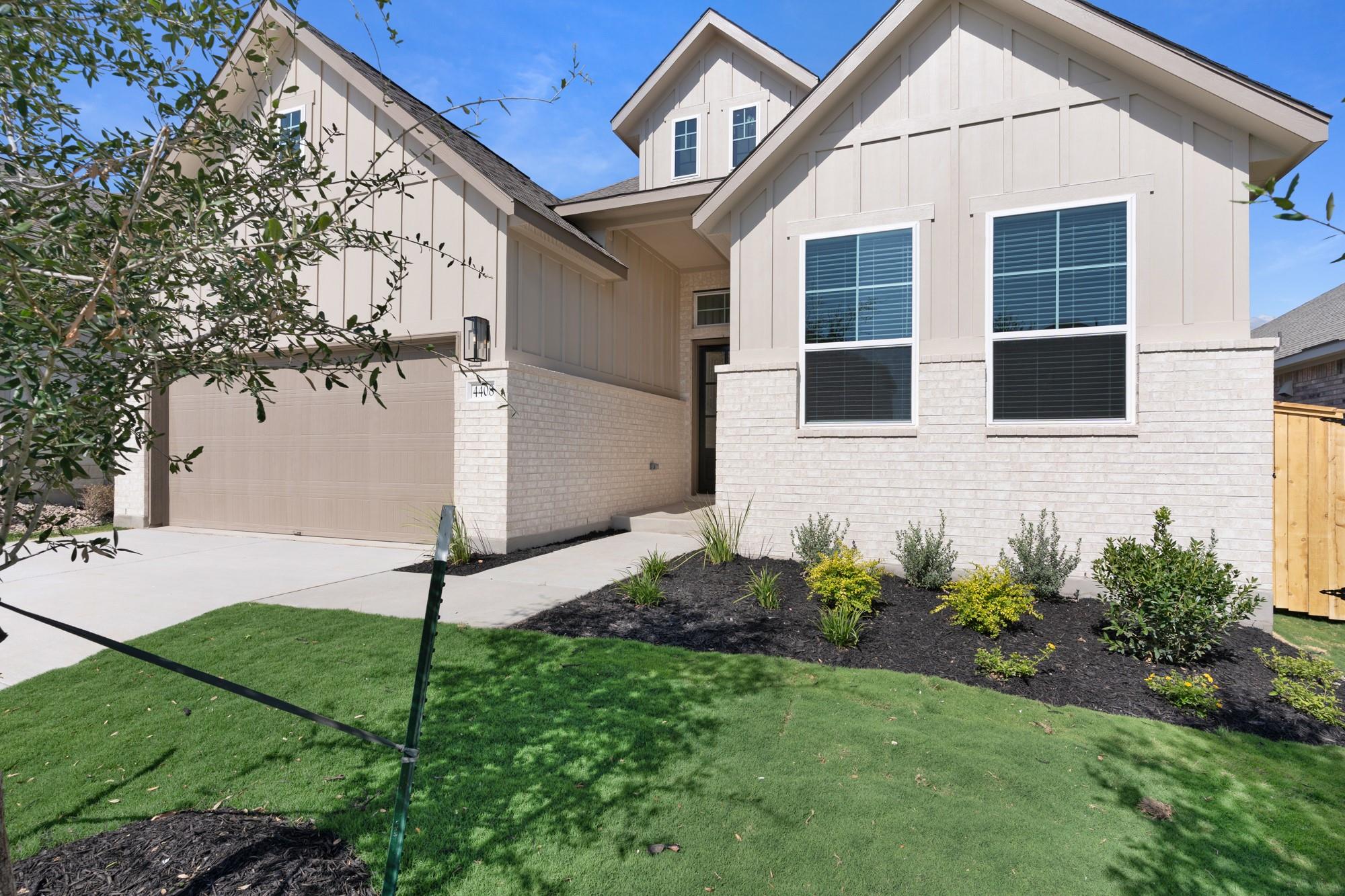 4408 College Square DR — photo 3