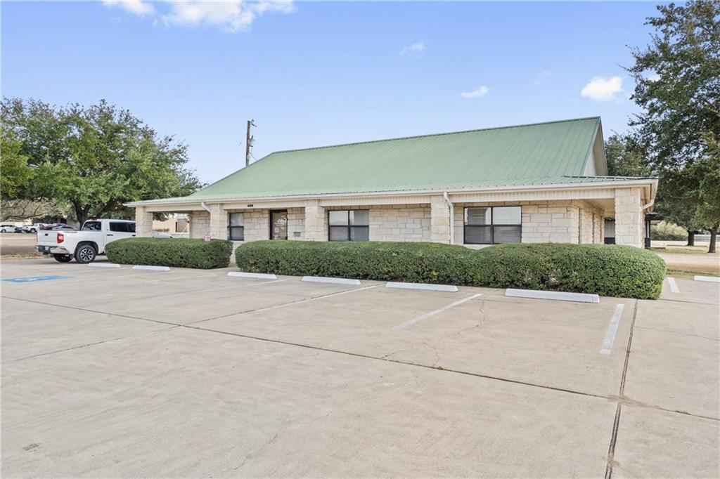 409 Mallard LN — photo 4