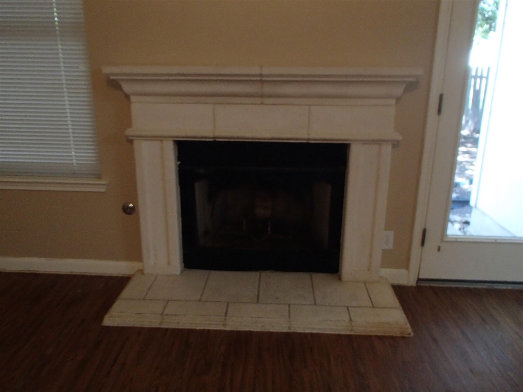 208 Juniper ST — photo 5