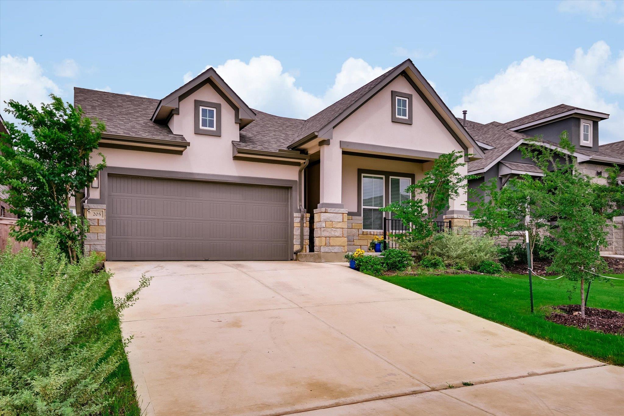 205 Wingstem WAY — photo 4