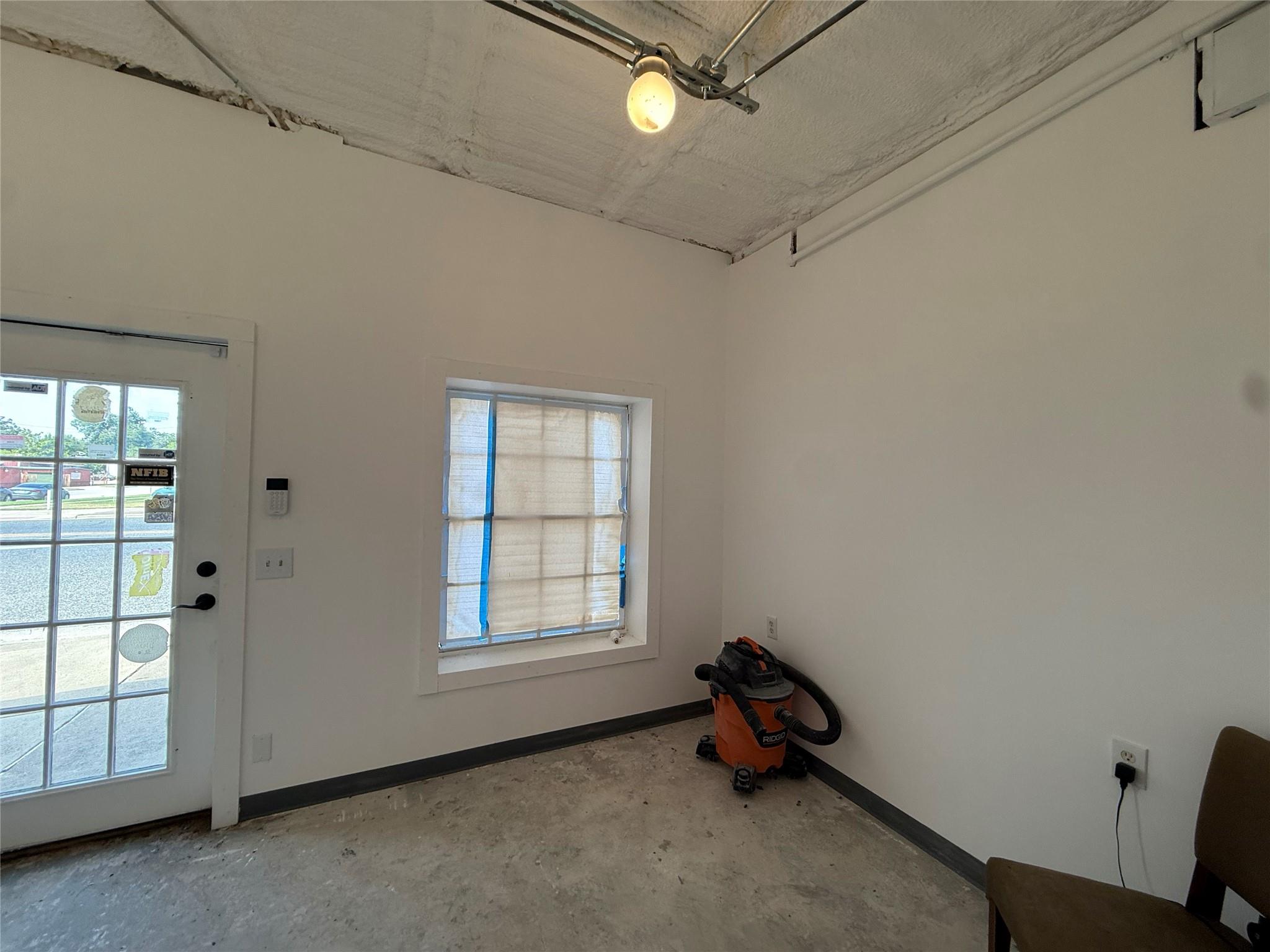 117 Main ST — photo 5