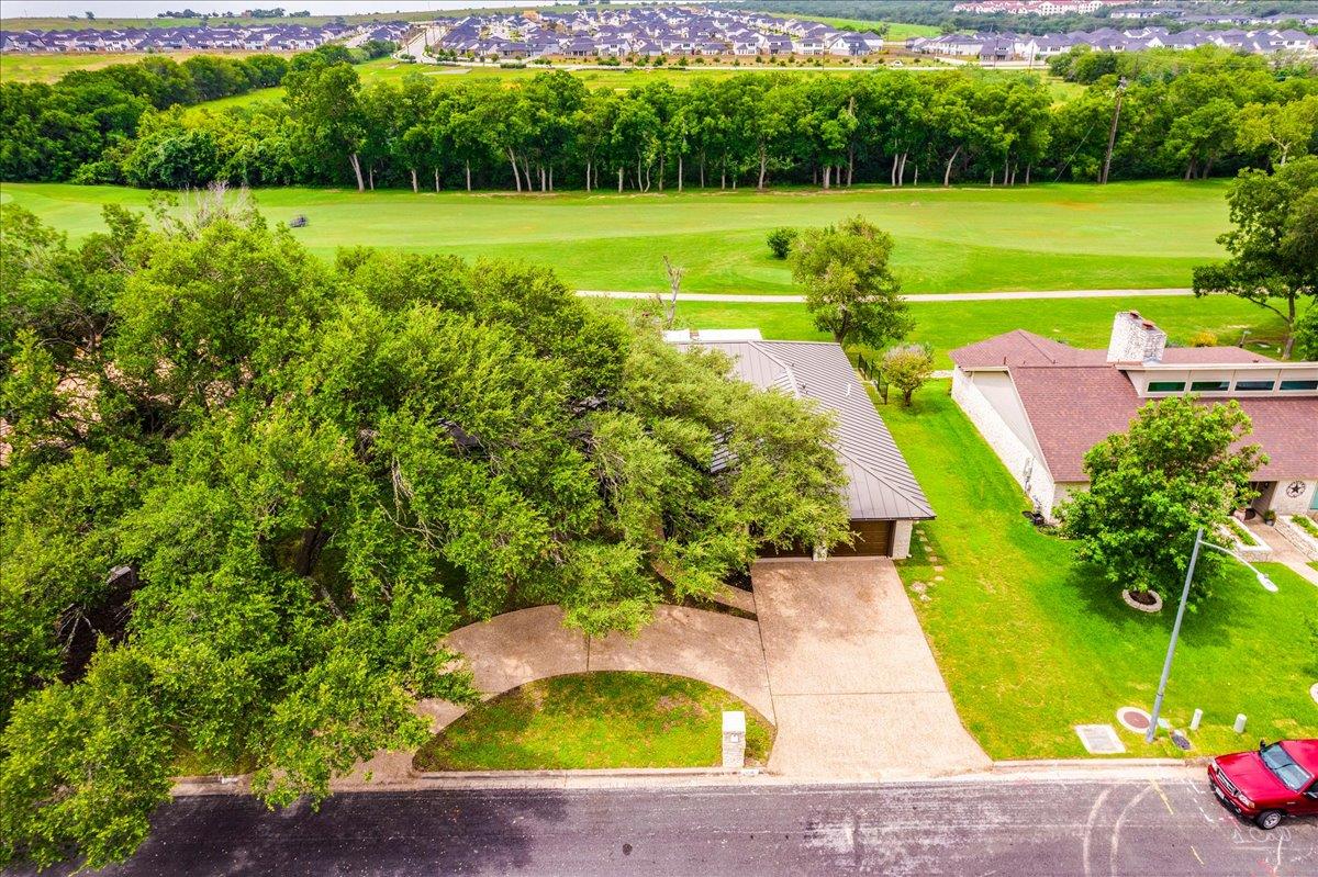 11146 Pinehurst DR — photo 3