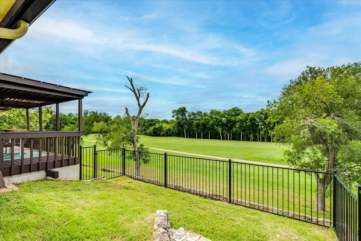 11146 Pinehurst DR — photo 4