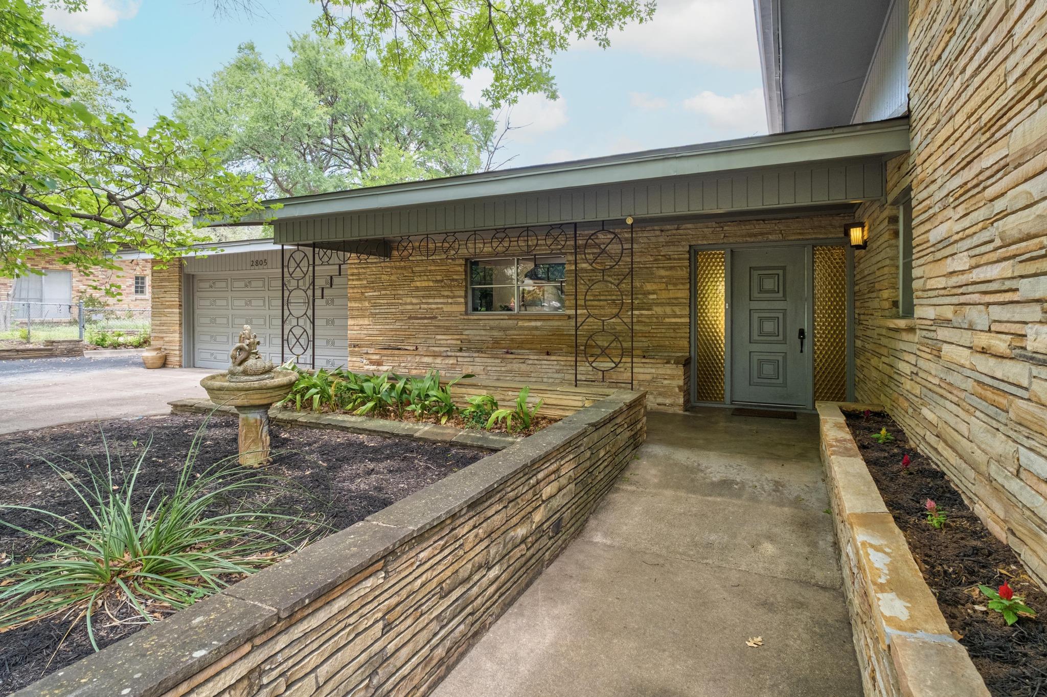 2805 Hatley DR — photo 5