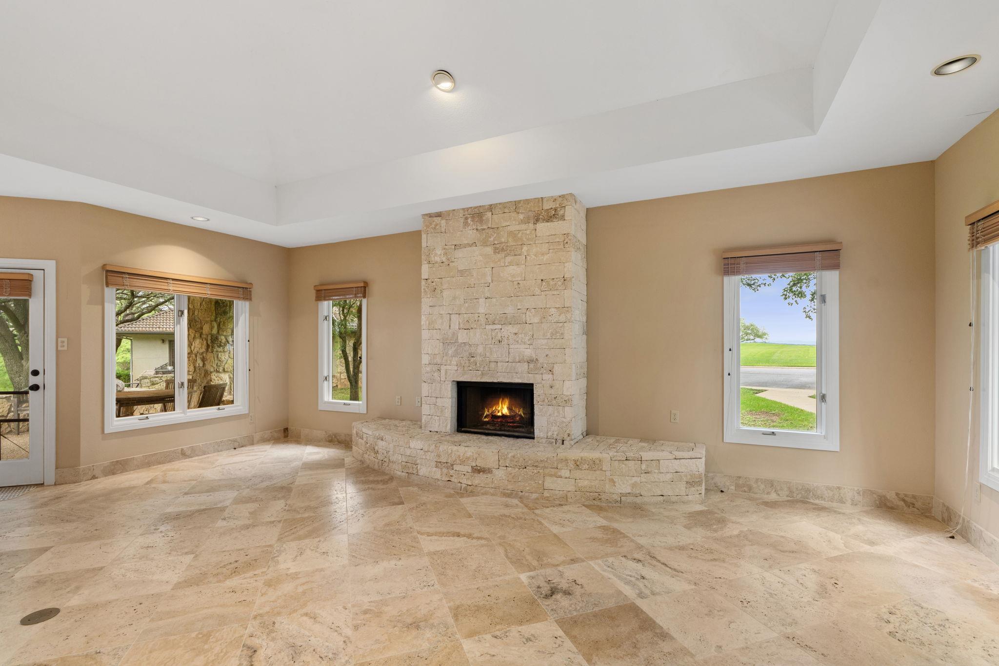 1927 Clubhouse Hill DR #14 — photo 4