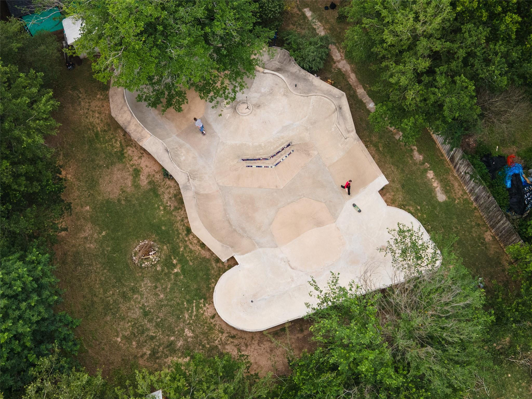 3209 River RD