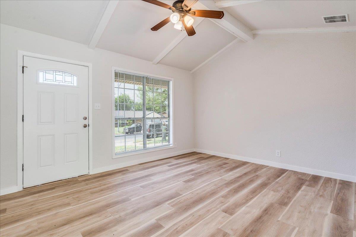 200 Pheasant DR — photo 5