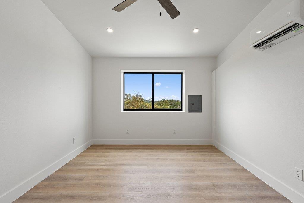 451 Farrell RD #301B — photo 4