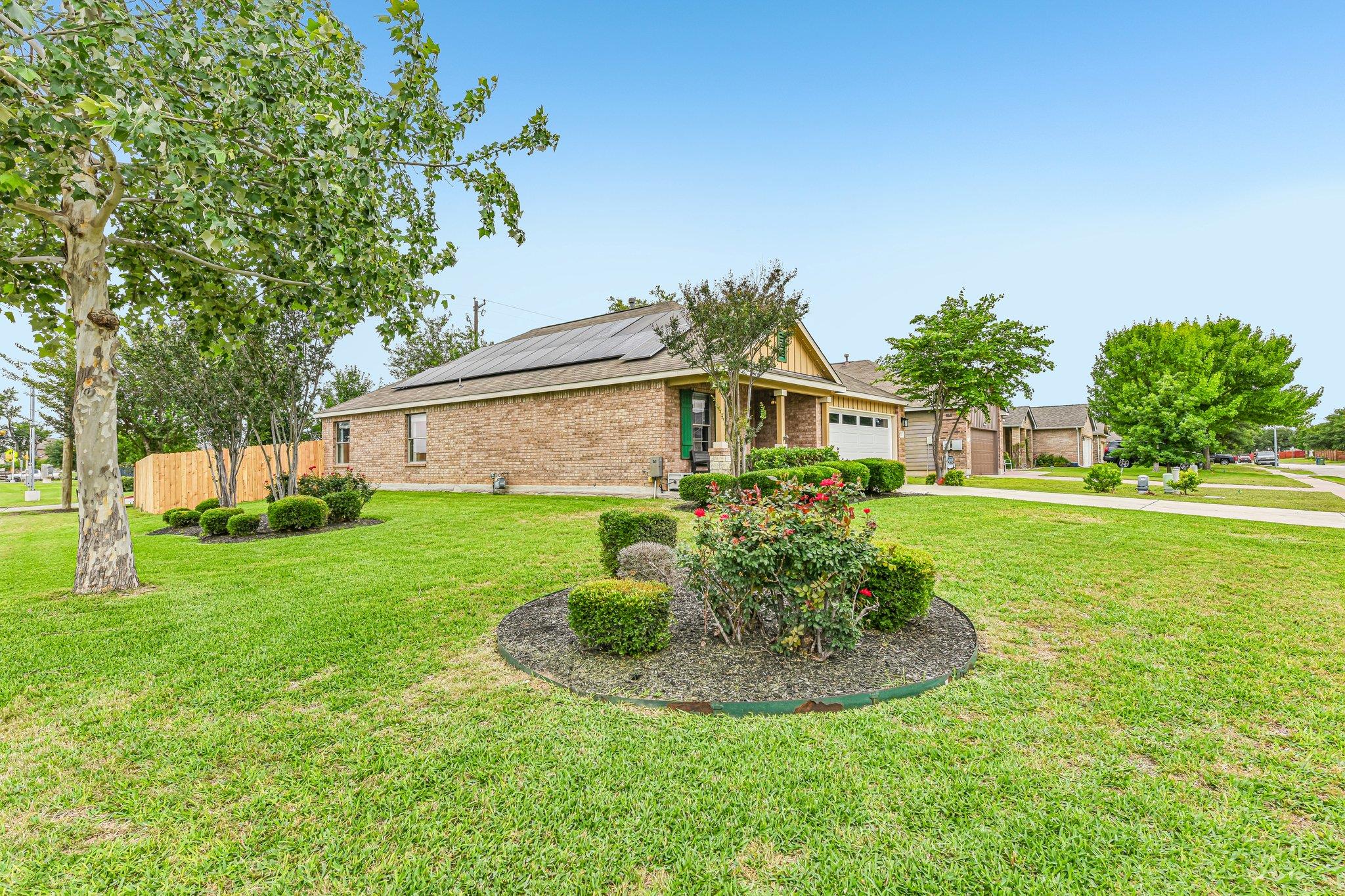 1520 Kothman DR — photo 3