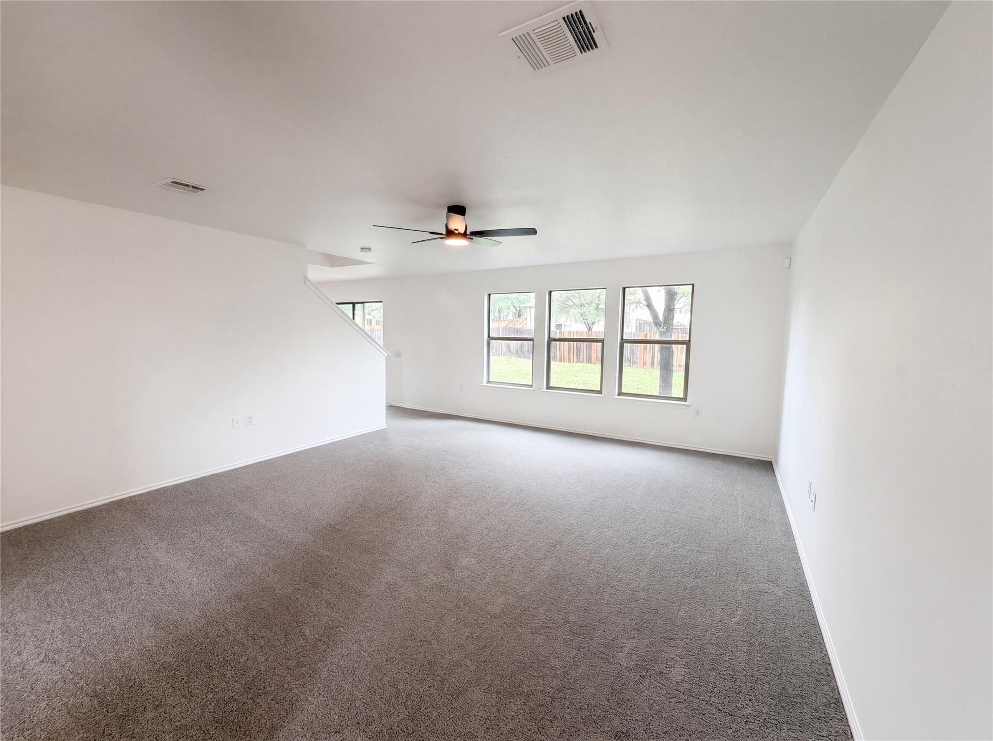 5406 Hearsey DR — photo 3