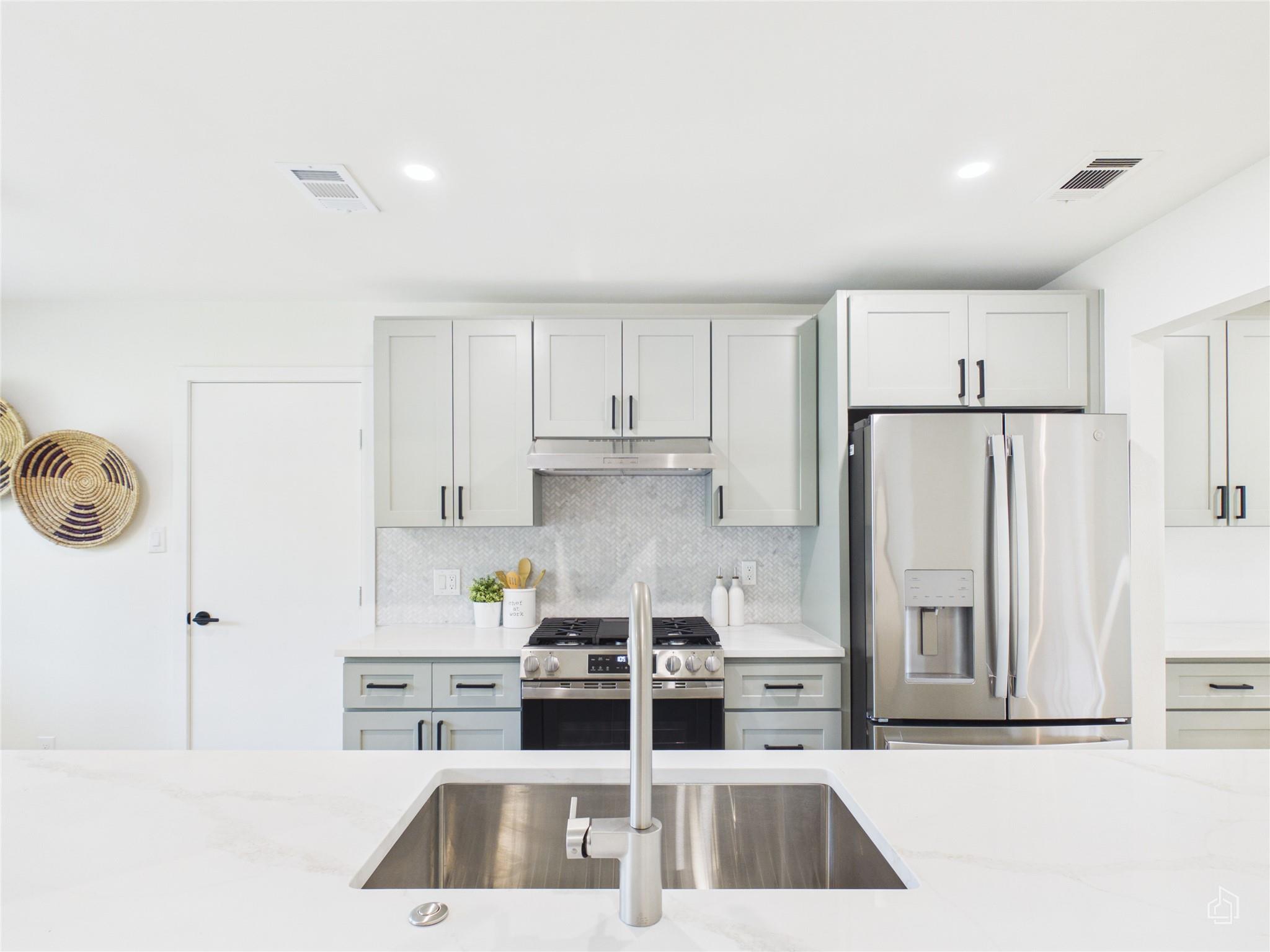7312 Bucknell DR — photo 3