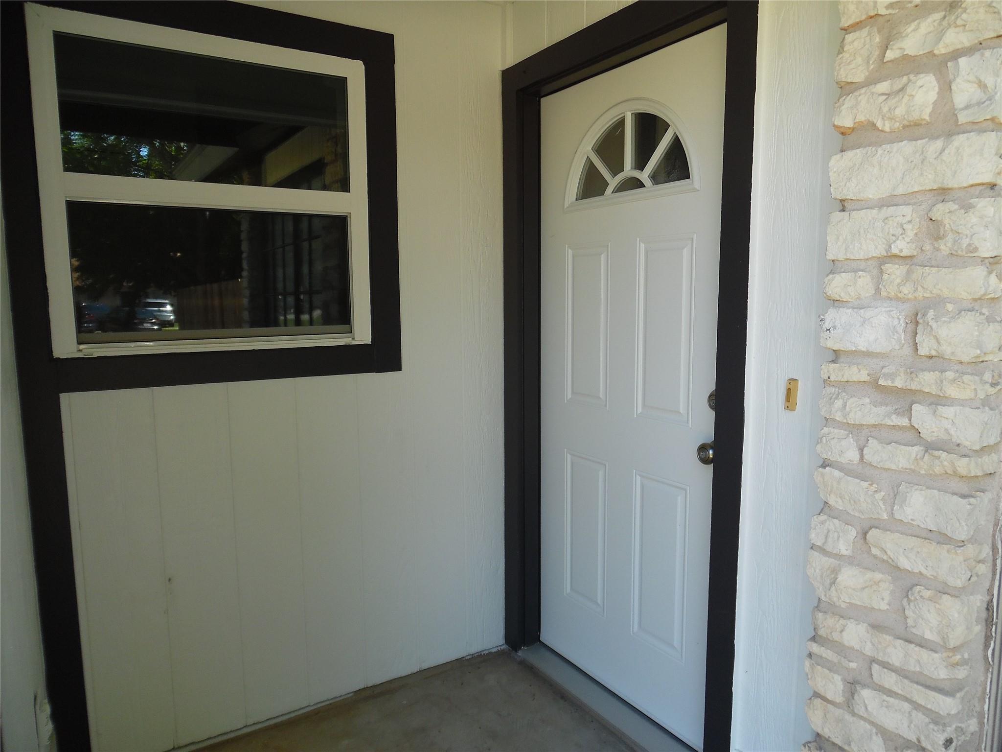 7400 Dixie DR #B — photo 3