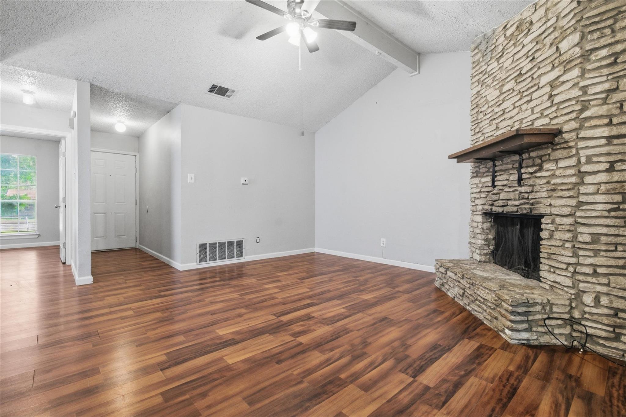 6305 Emerald Forest DR #B — photo 4