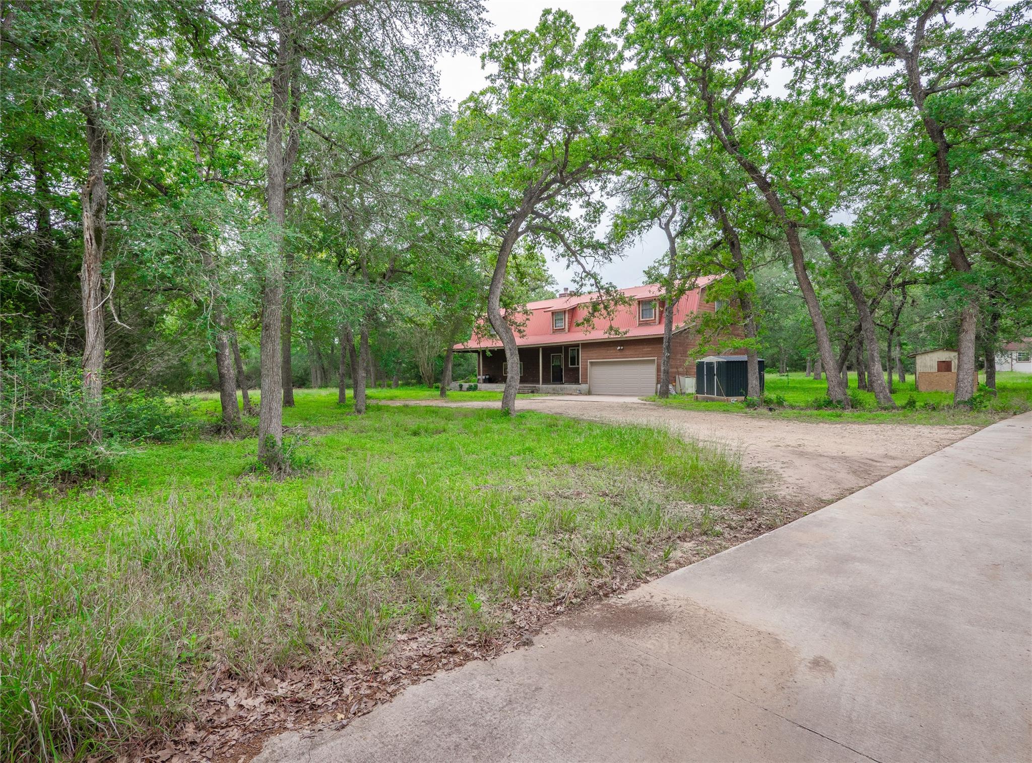 222 Indiana RD — photo 3