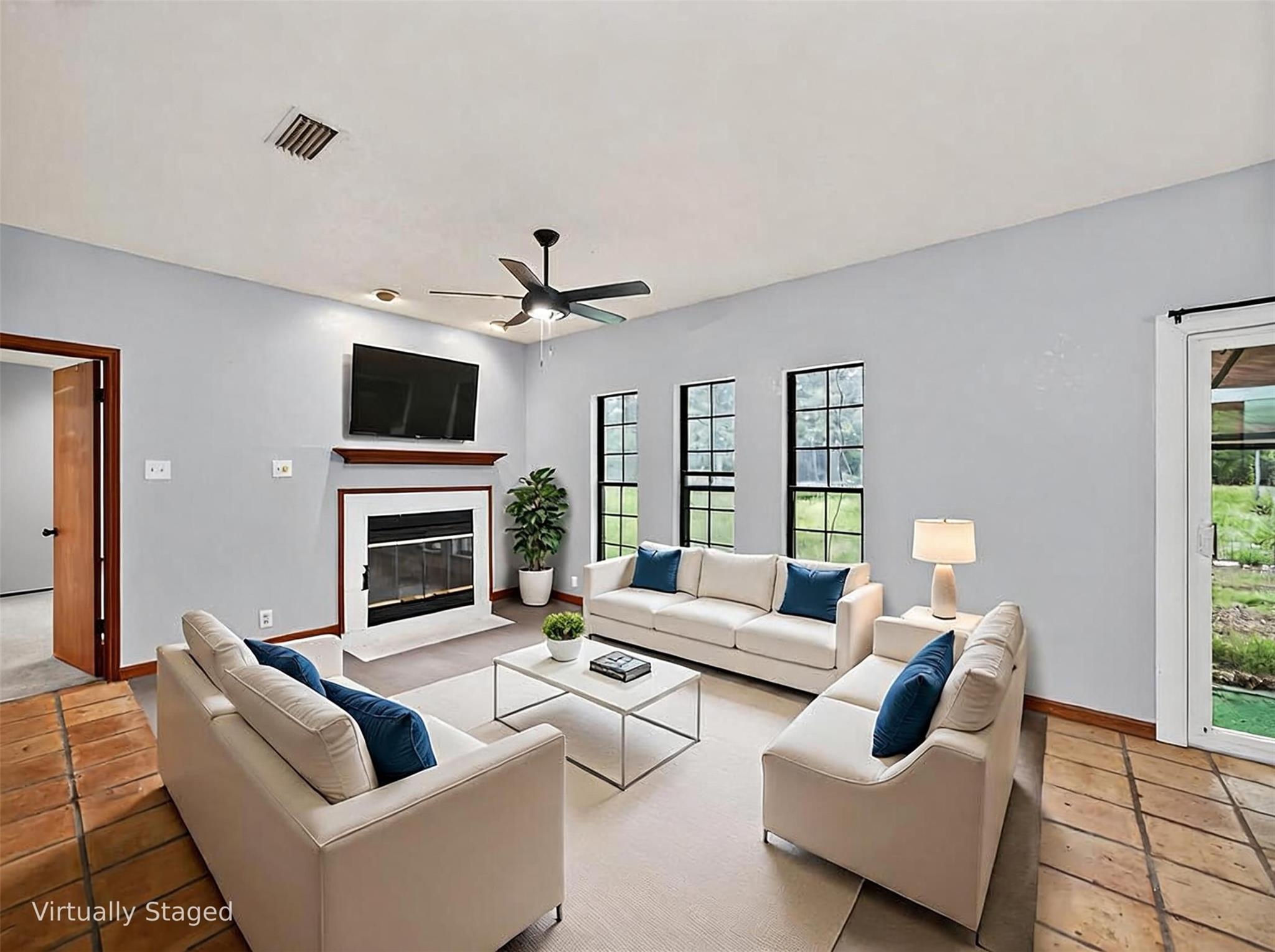 222 Indiana RD — photo 4