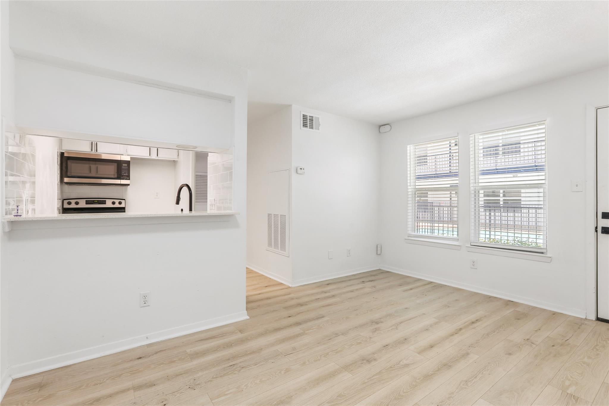 923 41st ST #101 — photo 5