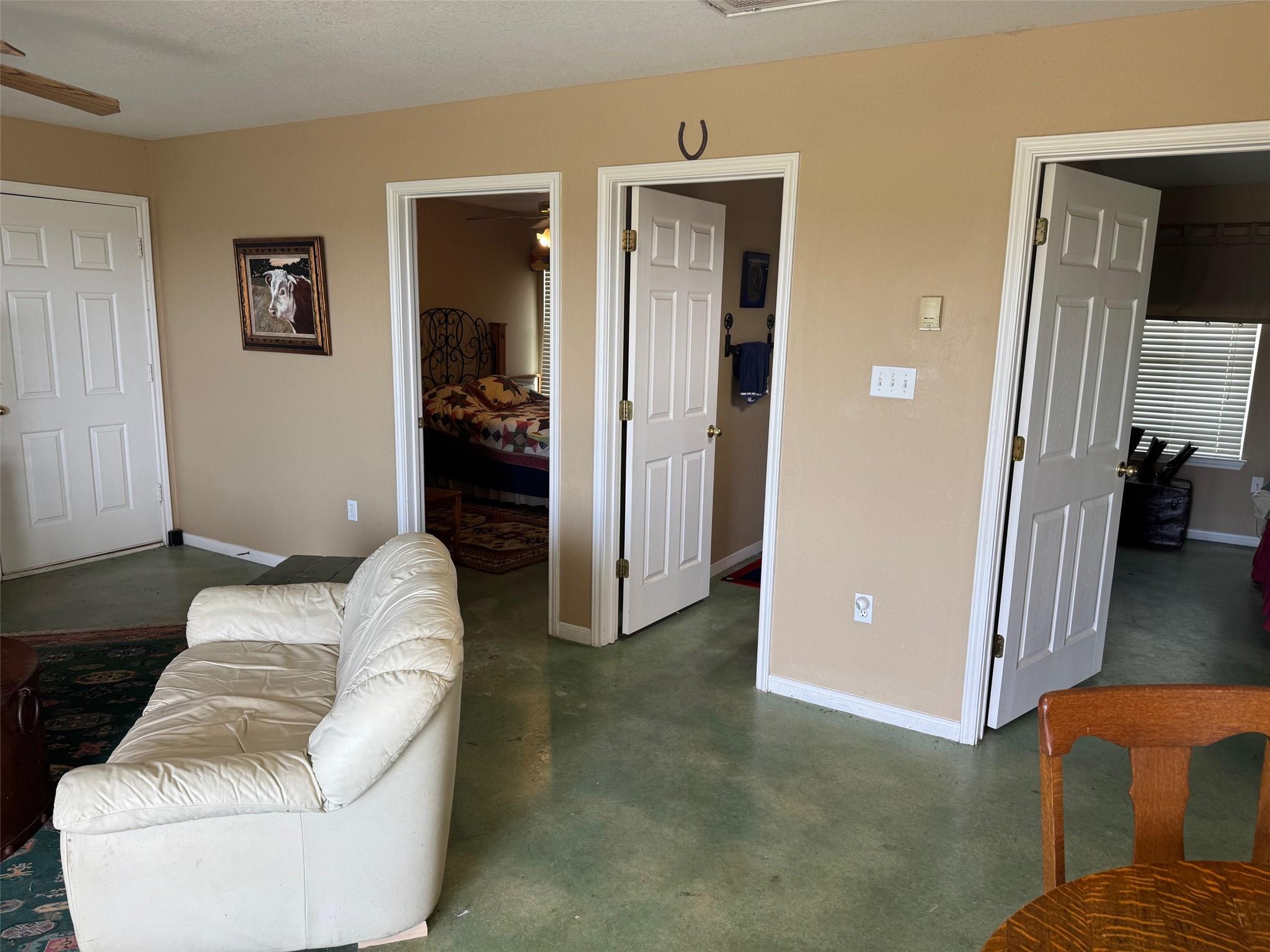 460 Private Road 1236 — photo 5