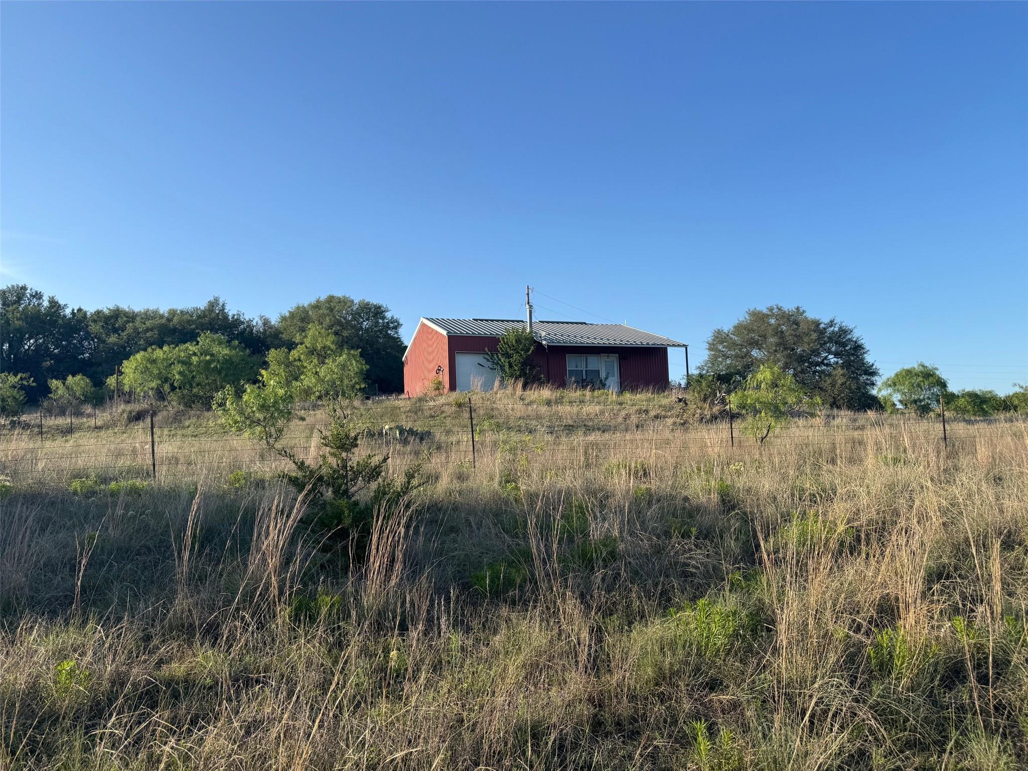 460 Private Road 1236 — photo 3