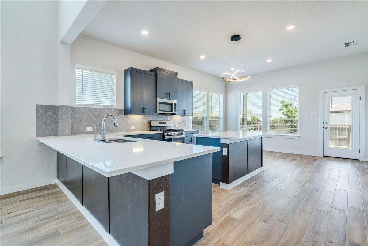 121 Camino Verde — photo 3