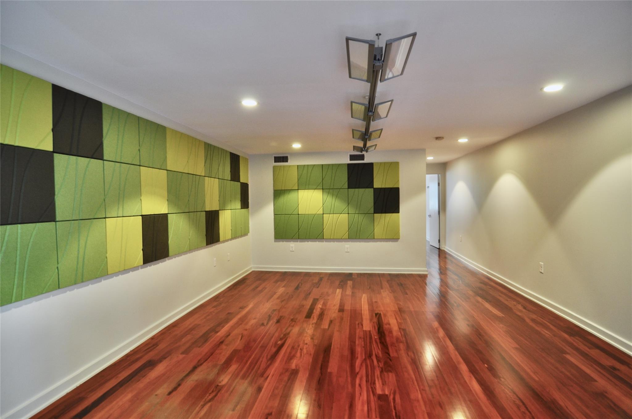 904 West Ave #101 — photo 4
