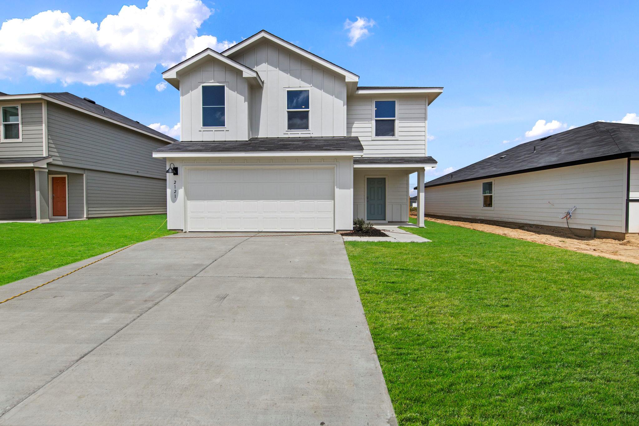 2121 Windflower LN