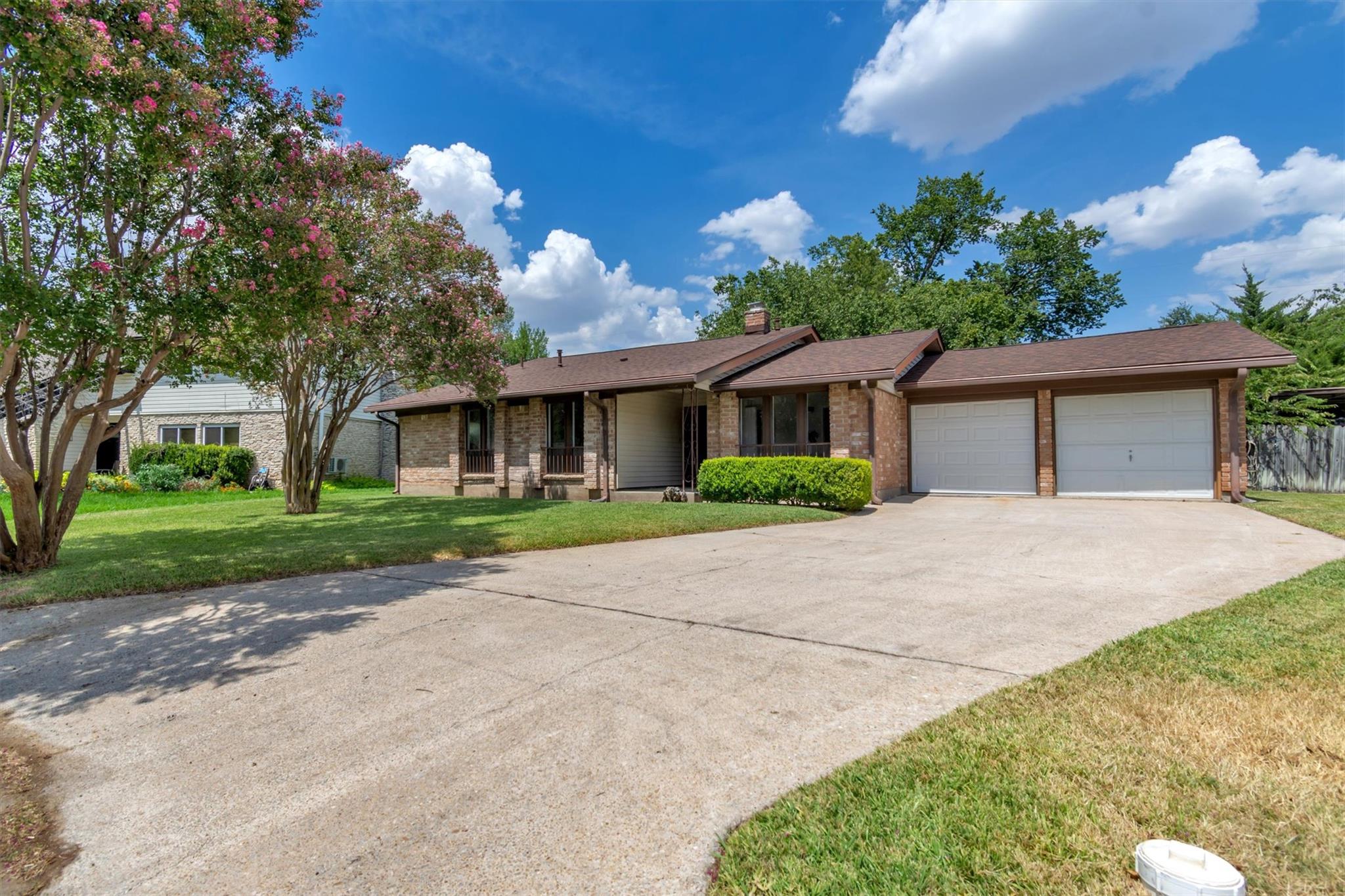1610 Karen CV — photo 3