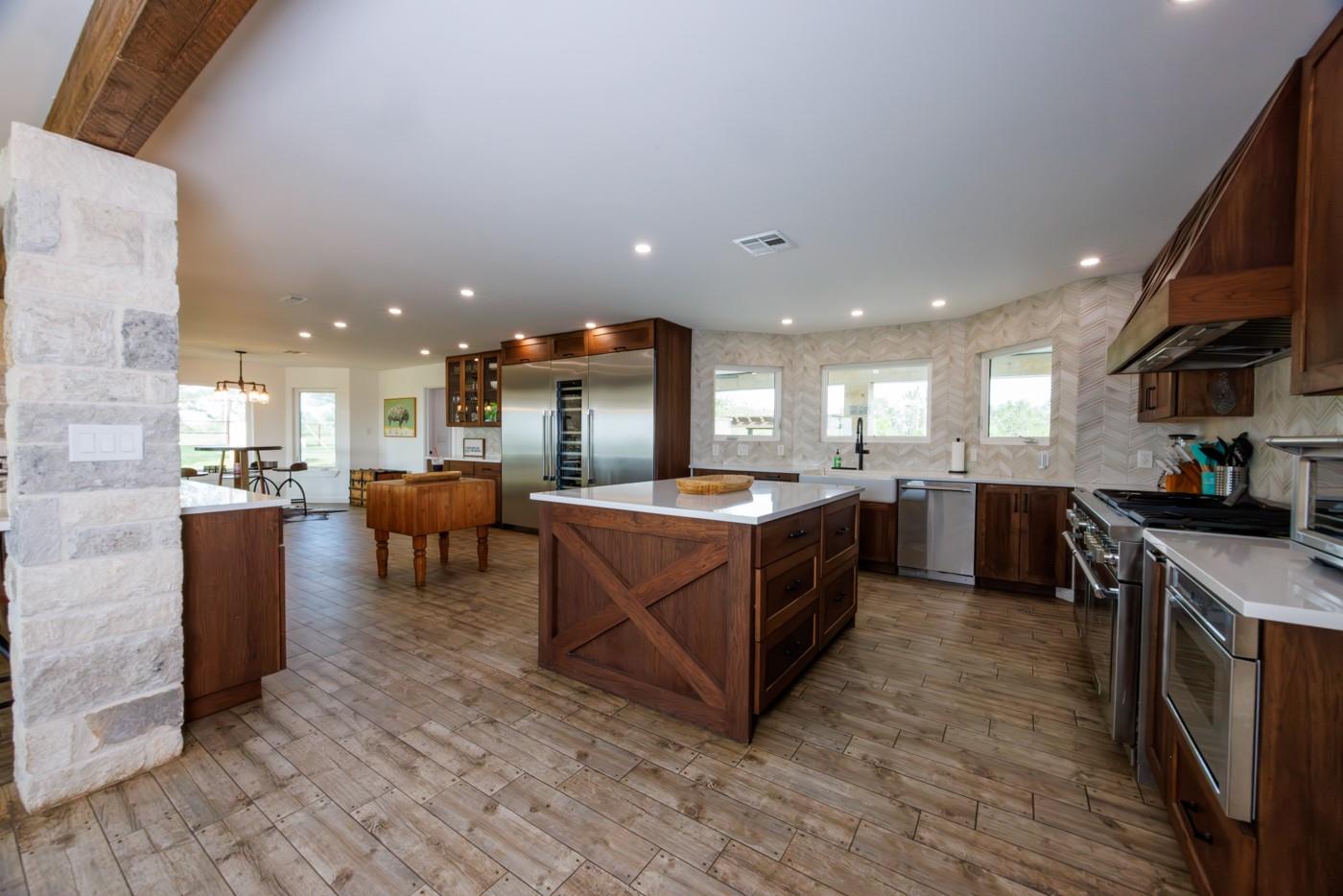 187 Cedar Creek DR — photo 4