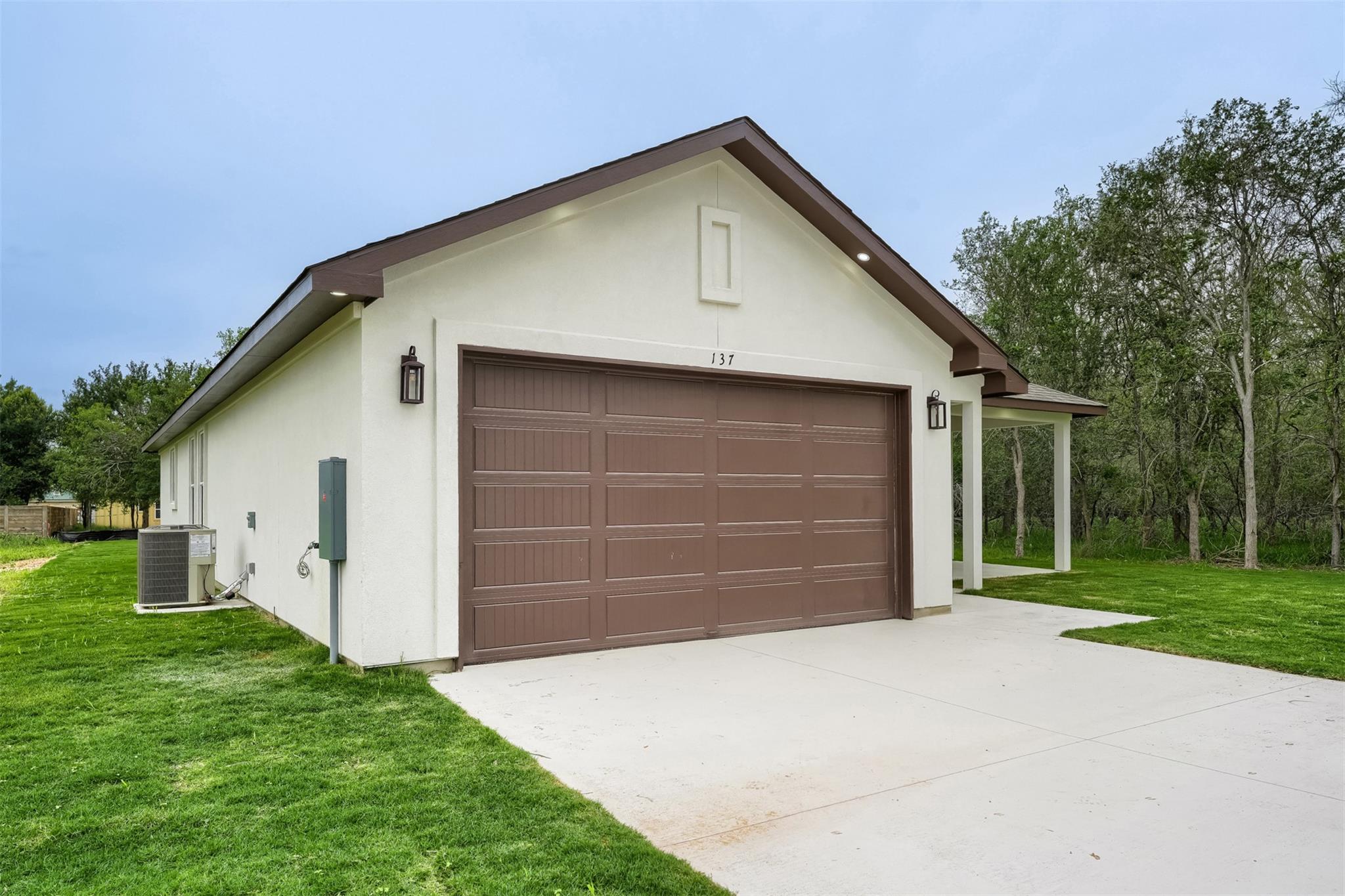 137 Pauwela LN — photo 3