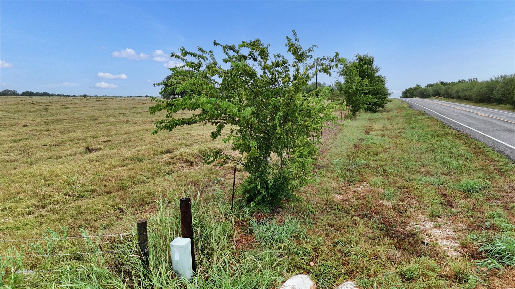 2085 Highway 237 — photo 3